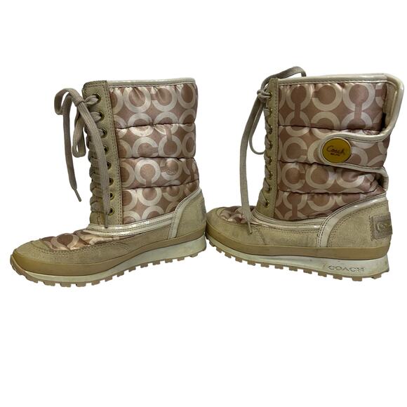 Coach Dorean Signature Snow Boots Women’s Size 6.5B - Beige Quilted Winter Boots - Picture 2 of 9